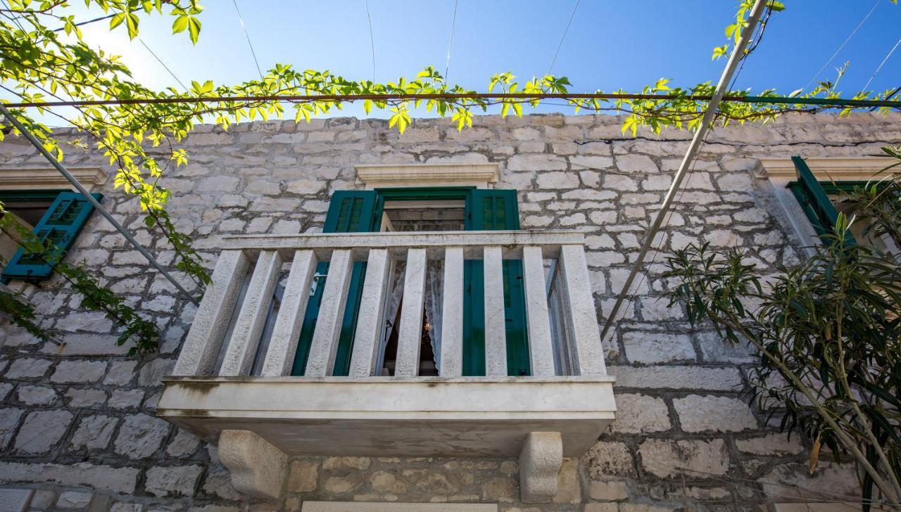 Вилла Visilo Stone House Пучишча Экстерьер фото